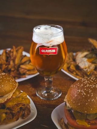 Гларус бира пейл ейл 4,2%