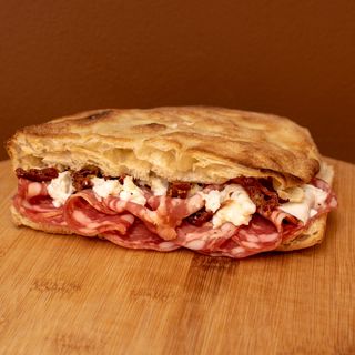 Schiacciata Prato (schiacciate toscane-cottura su pietra)