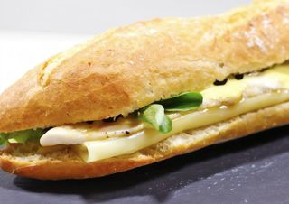 Bocadillo De Pechuga De Pollo