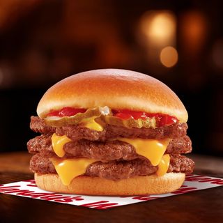 სამმაგი ჩიზბურგერი