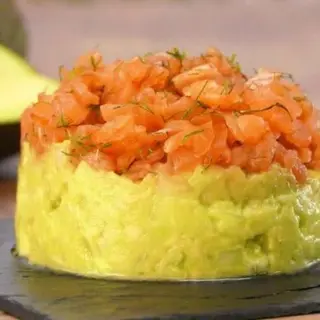 Tartar De Salmón Y Aguacate