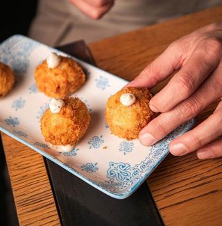 Crocchette crudo e parmigiano (4 pezzi)