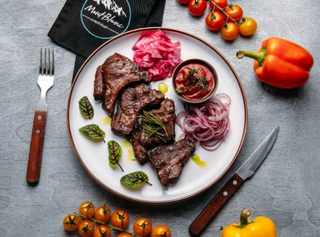 Баранина на кости (300г)