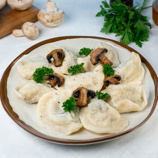 Pierogi Z Ziemniakami I Pieczarkami 12 Szt