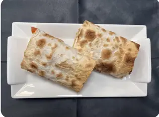 Бринза в лаваші (200г)