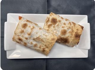 Бринза в лаваші (200г)