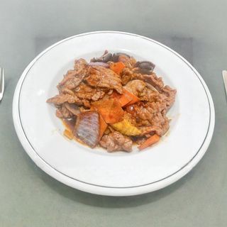 Ternera Con Bambú Y Setas