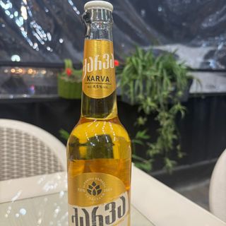 ლუდი ქარვა შუშა