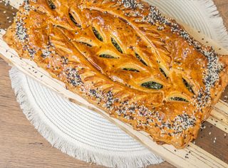 საფირმო ღვეზელი აისი ქათმით