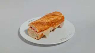 Entrepa de perildolç i formatge