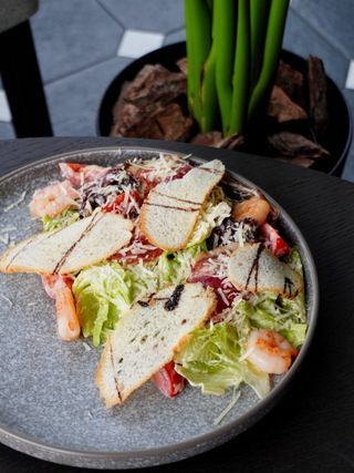 Салат "Цезар з криветкою", 300г