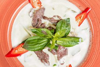 Zielone curry z wołowiną