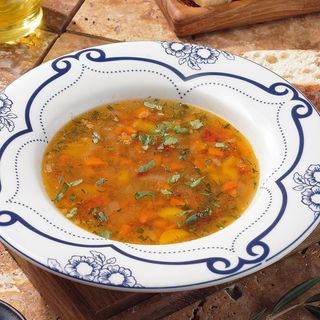 Суп из чечевицы/ Supă de linte