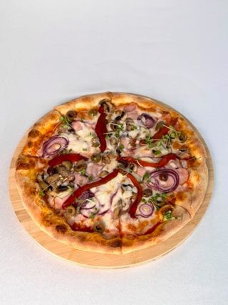 Піца Капрічоза