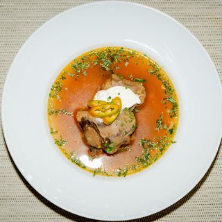 Ciorbă din coadă de vițel