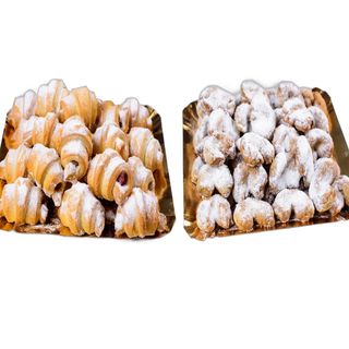 Platou mix cornulețele cu rahat & nuca