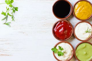 Sos czosnkowy łagodny