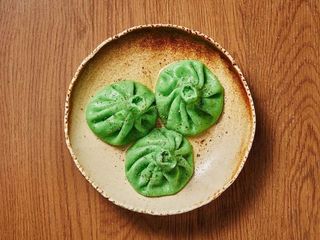 Chinkali wegańskie z suluguni i borowikami (3 szt)