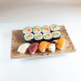 Sushi Mixto (13 pzas.)