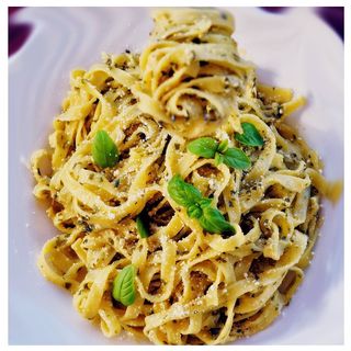 Талиатели с пиле и чушки