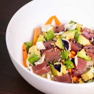 Fish salad al tonno e avocado