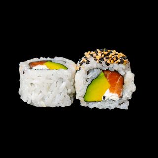 Uramaki Sake Avocado