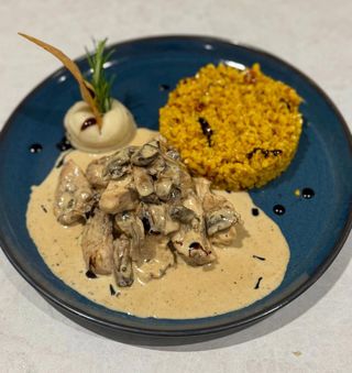 Émincée De Plat De Poulet Au Champignon
