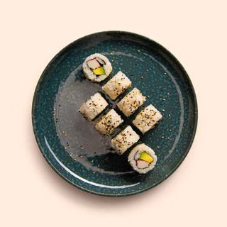 112. Uramaki California surimi (8 uds.)