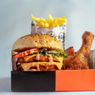 Chicken Burger with Chips and Chicken