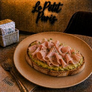 Avocado Toast Jambon