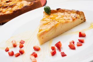 Tarta de manzana (porción)