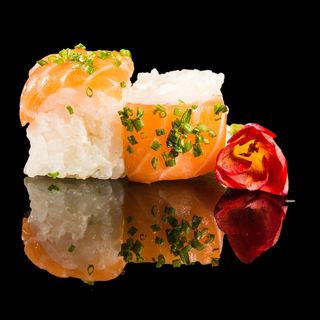 128. Roll salmone e Philadelphia - 6 pezzi