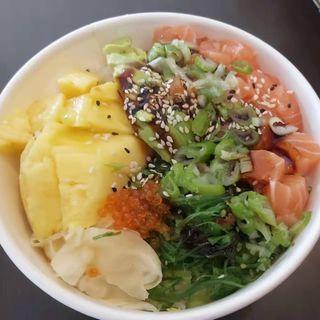 Ahi poke bowl salmon