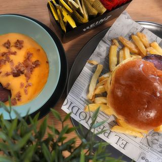 Burger Mánchate De Broodway