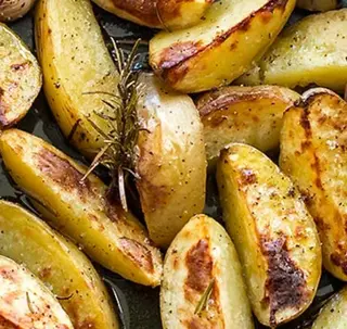 Patate al forno cacio e pepe 