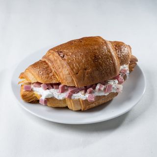 Croissant Queijo Creme, Bacon e Orégãos