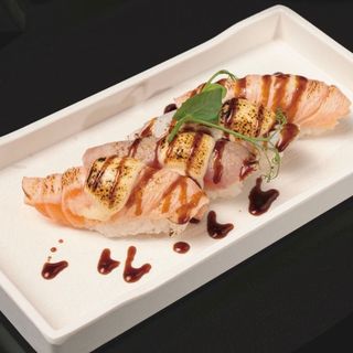 141.Nigiri mix scottato