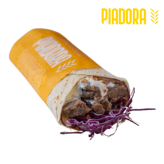 Hamburger*, stracciatella, cavolo viola e granella di nocciole