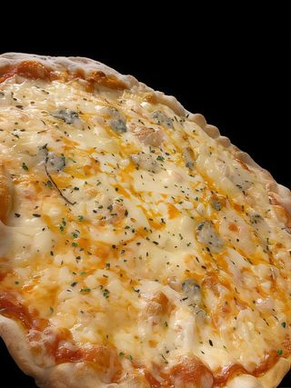 Pizza 4 Quesos (33 Cm.)