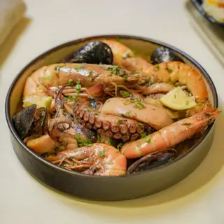 Fruit De Mer Sauté