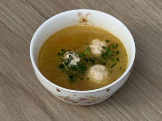 Суп з рибними фрікадельками (250g)