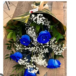 5 rose blu