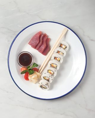 Sushi vegetariano + tonno