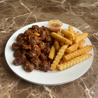 Peppered Gizzard with Chips