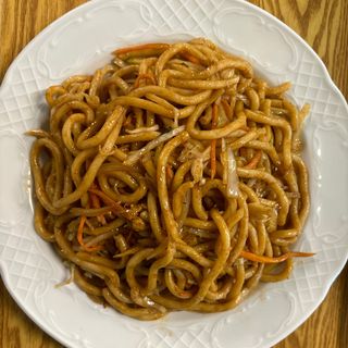 Yaki udon gordo con pollo salteado