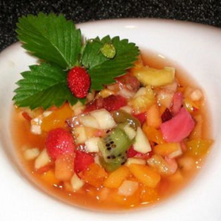 Salade fruits  jus orange & mangue (سلطة الفواكه بعصير البرتقال و المانجو)