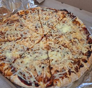Svježa dugotrajna bezglutenska pizza