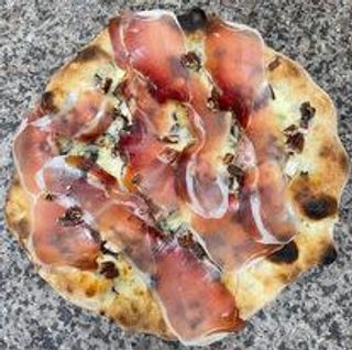 Radicchio, noci, gorgonzola  e speck (disponibile solo a cena)