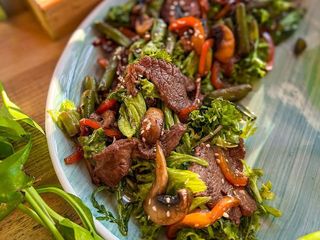 Теплий з телятиною (220г)