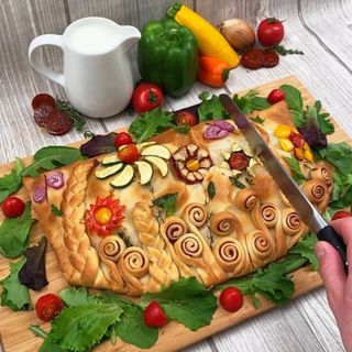 PIZZA DE CALZONE E FLOR medio